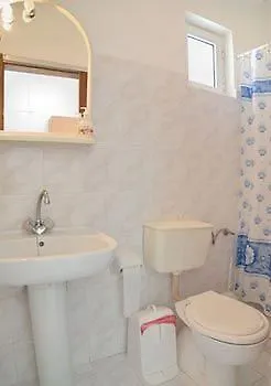 Seva' S * Livadia (Tilos)